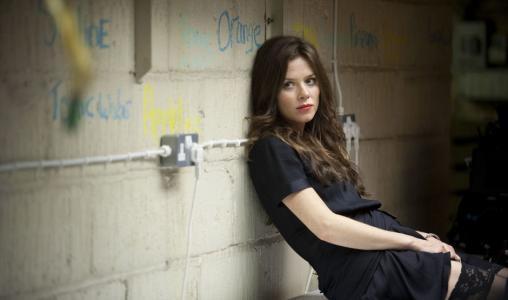 美女姐姐av资源吧,热门内容与行业动态一览