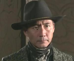 导演爆料燕双鹰皮衣视频